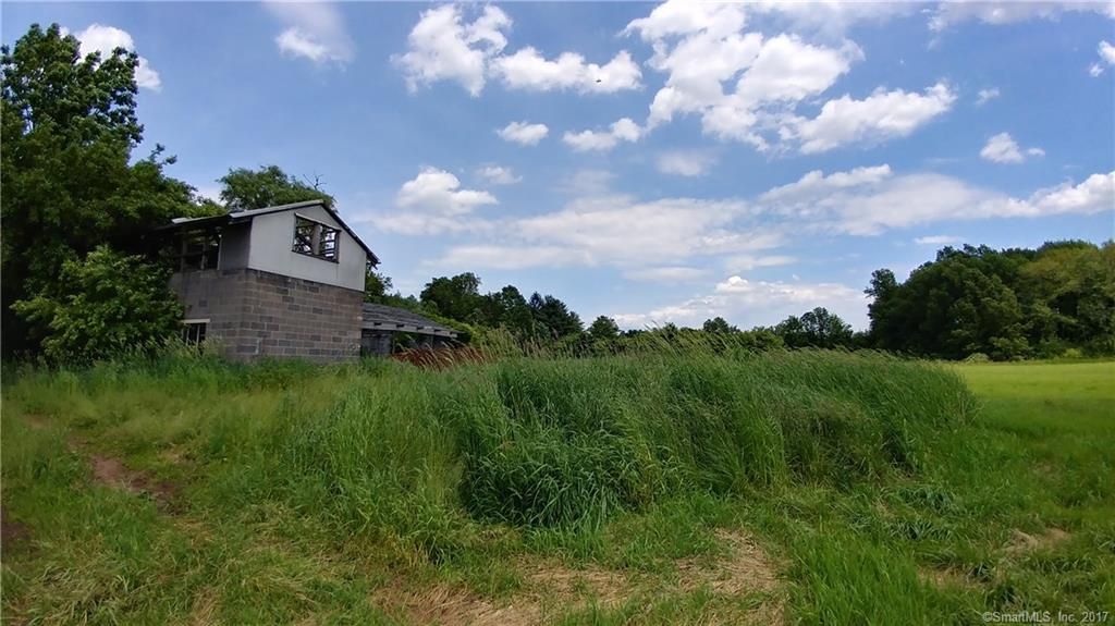 20 Oliver Rd, Enfield, CT 06082